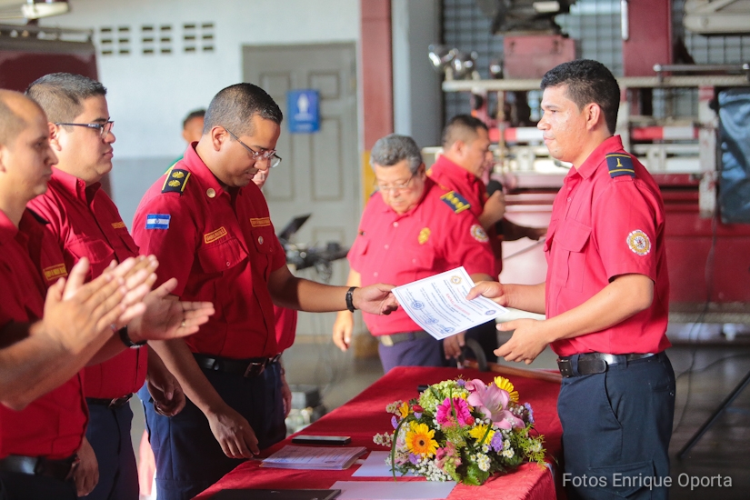 BOMBEROS1